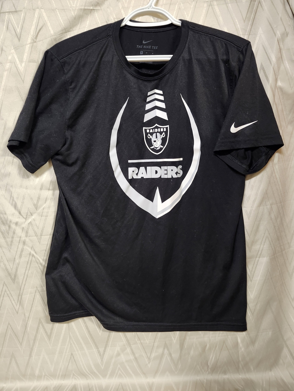 Nike Men’s Black Raiders Logo Short-Sleeve Tee Dri-fit